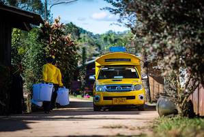 BIB: 3427
                            <button type="button" onclick="openModal(19305509)" class="btn btn-primary btn-sm float-right btn-popup" data-toggle="modal" data-target=".modal-high-quality">
                        <i class="fas fa-shopping-cart"></i> Add to Cart
                    </button>
                                            <button type="button" onclick="isThisMe(19305509, true)" class="btn btn-success btn-sm float-right btn-popup btn-isme hidden" data-toggle="tooltip" data-placement="bottom" title="นี่คือรูปของคุณใช่ไหม คลิกที่นี่เพื่อเอาเข้าอัลบั้ม">
                        <i class="fas fa-plus"></i> Add to album
                    </button>
                    <button type="button" onclick="isThisMe(19305509, false)" class="btn btn-warning btn-sm float-right btn-popup btn-isnotme hidden">
                        <i class="fas fa-ban"></i> Remove from album
                    </button>